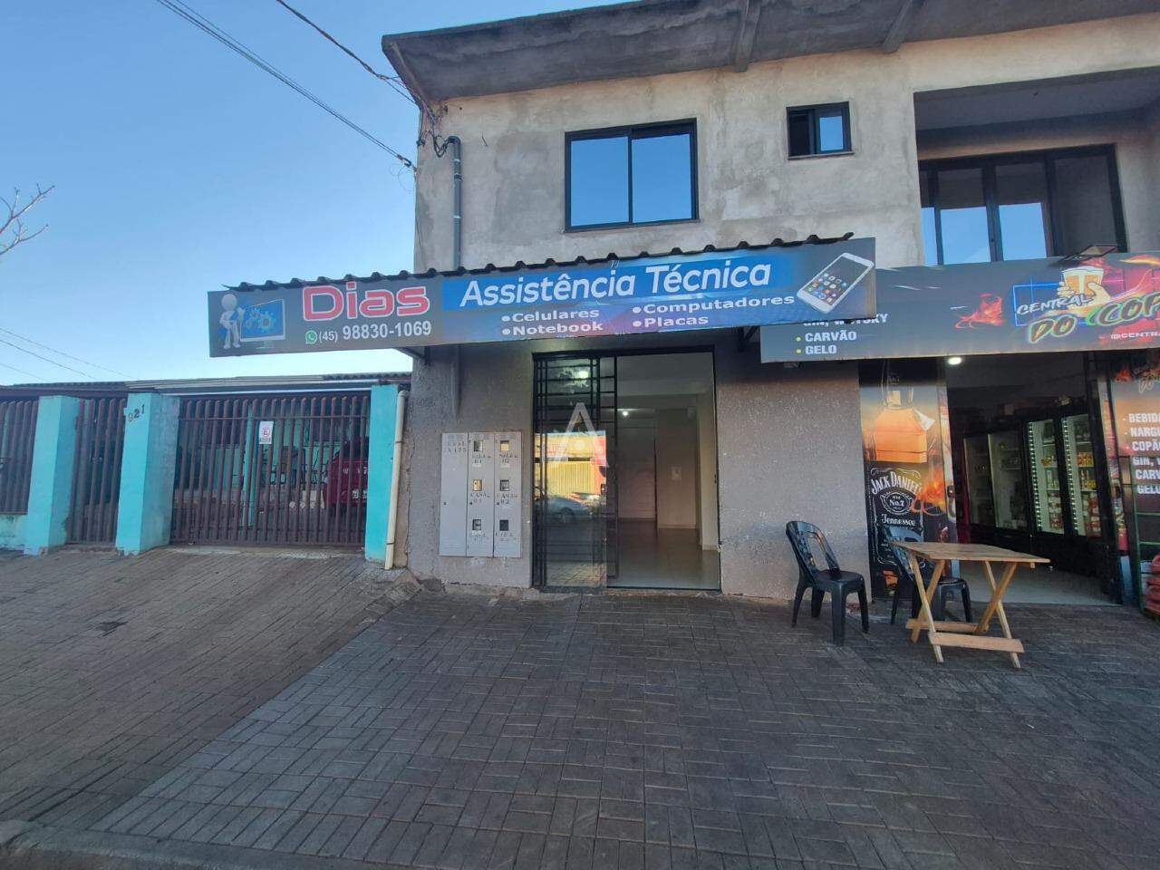 Sala Comercial para para aluguel no Bairro SANTA CRUZ em CASCAVEL: Fachada
