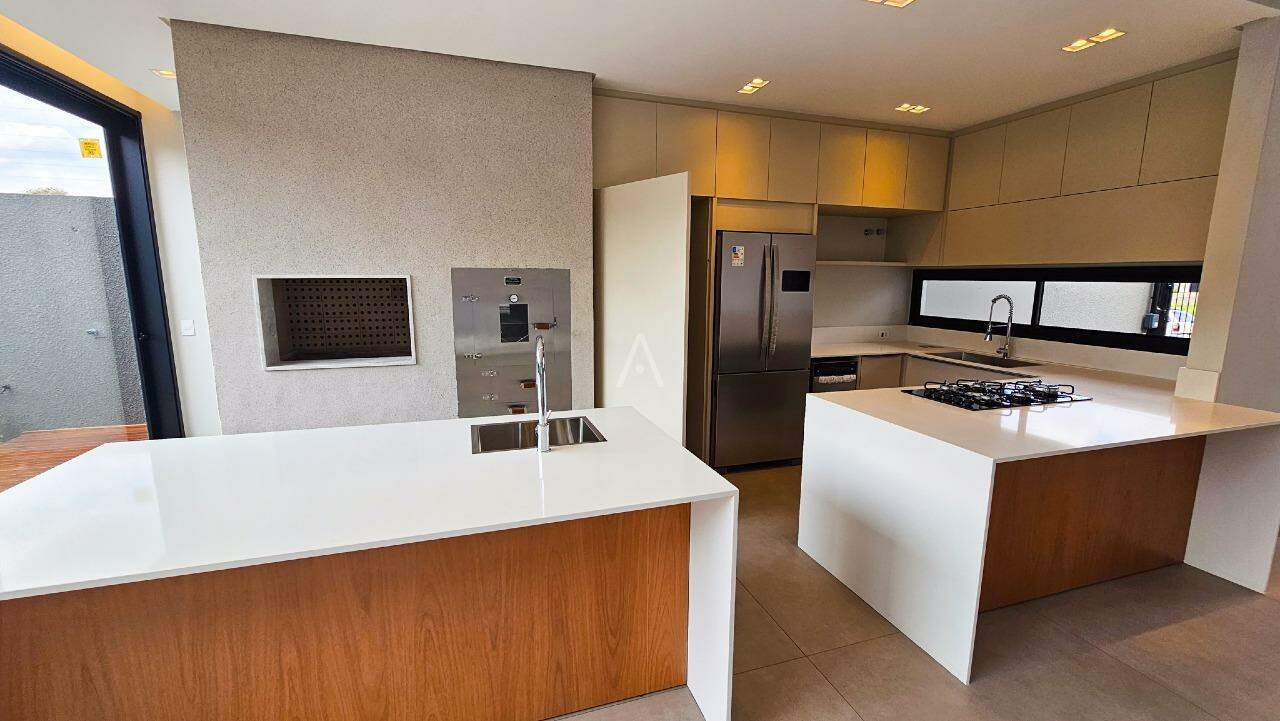 Casa Residencial para à venda no Bairro TROPICAL III em CASCAVEL: 
