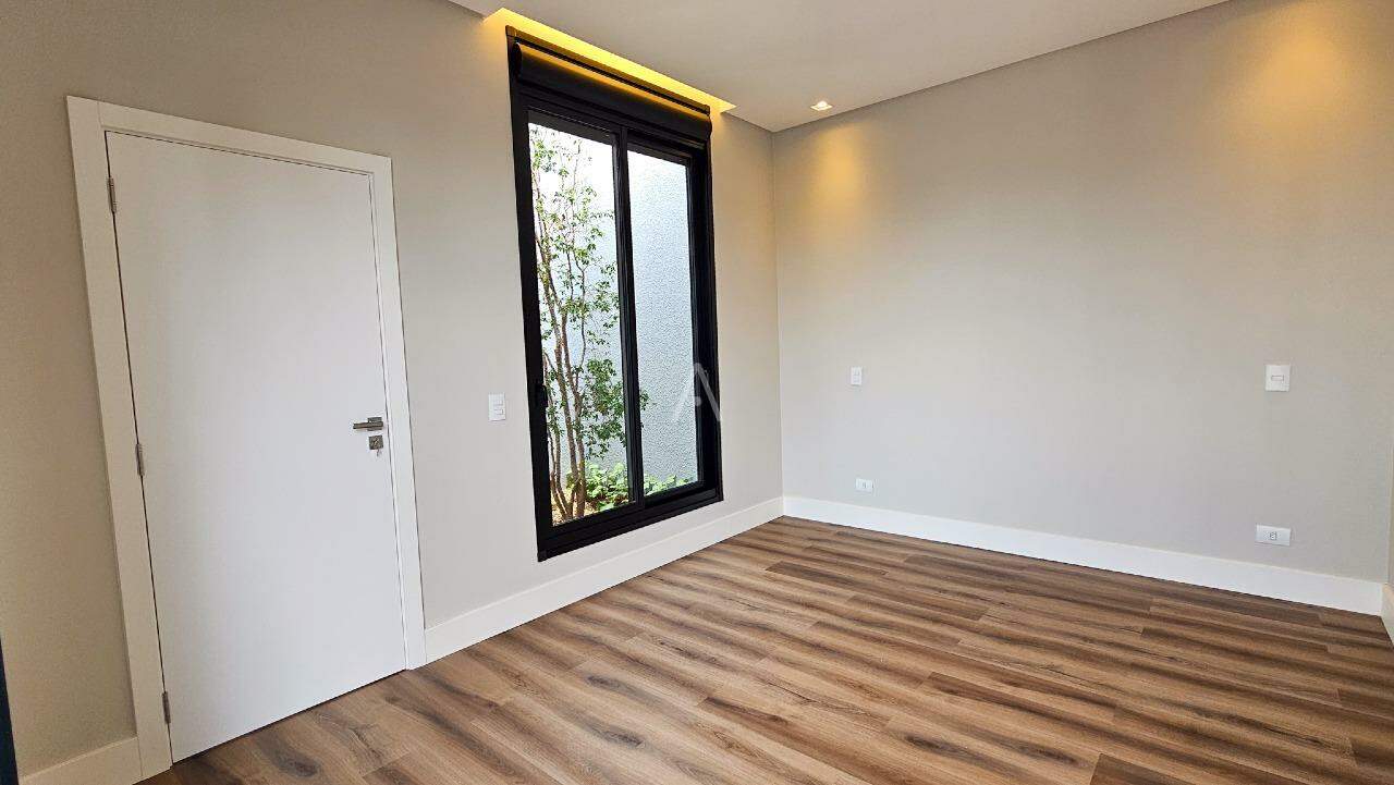 Casa Residencial para à venda no Bairro TROPICAL III em CASCAVEL: 