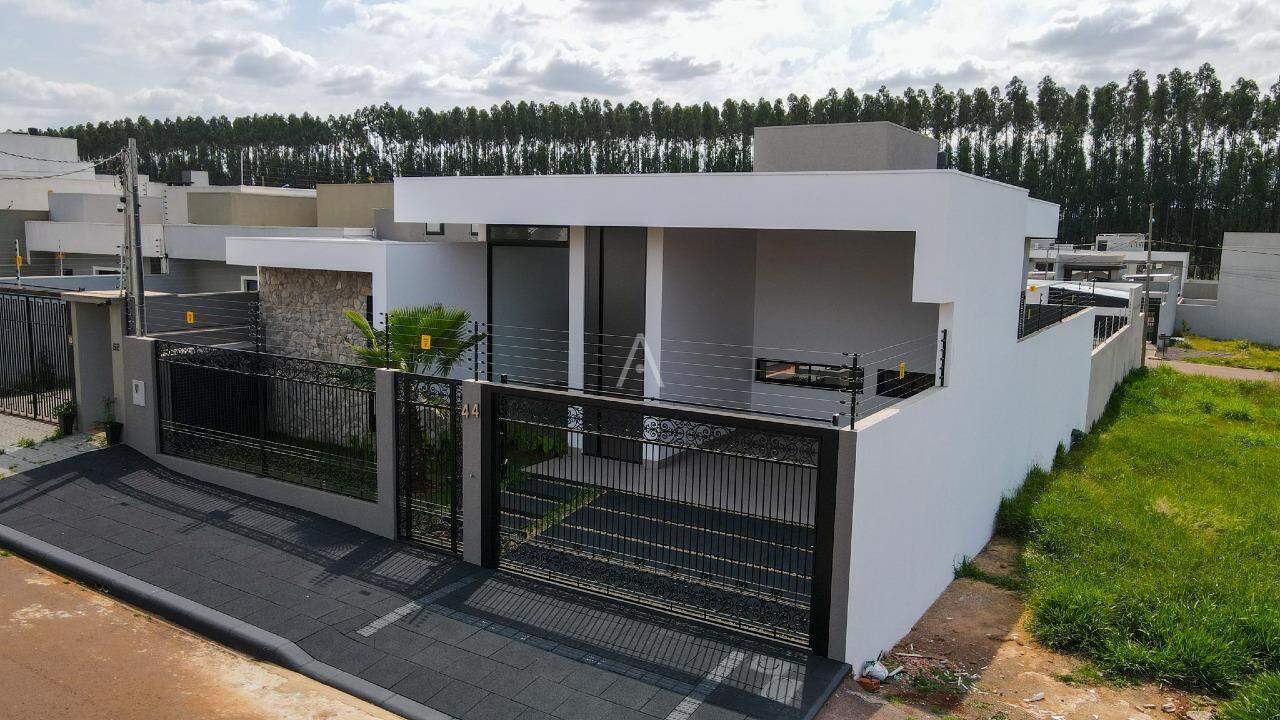 Casa Residencial para à venda no Bairro TROPICAL III em CASCAVEL: 