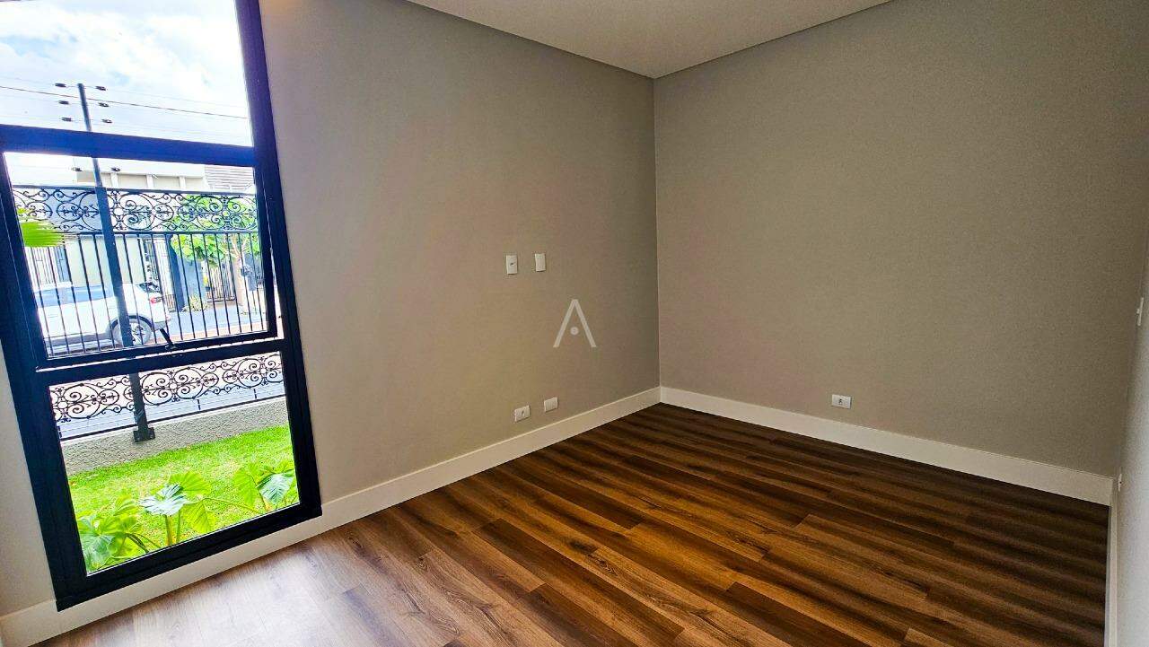 Casa Residencial para à venda no Bairro TROPICAL III em CASCAVEL: 