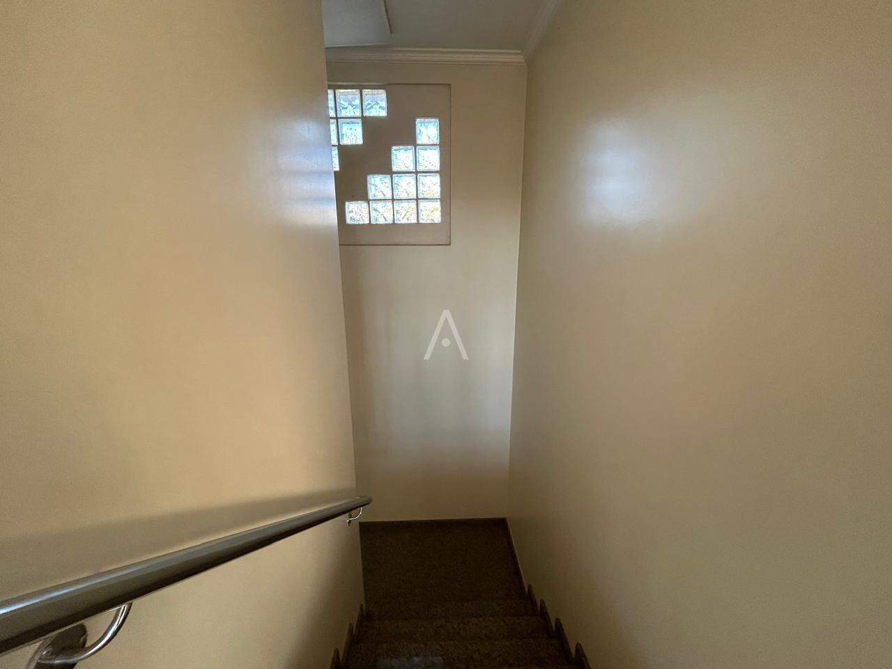 Casa Comercial para para aluguel no Bairro COUNTRY em CASCAVEL: