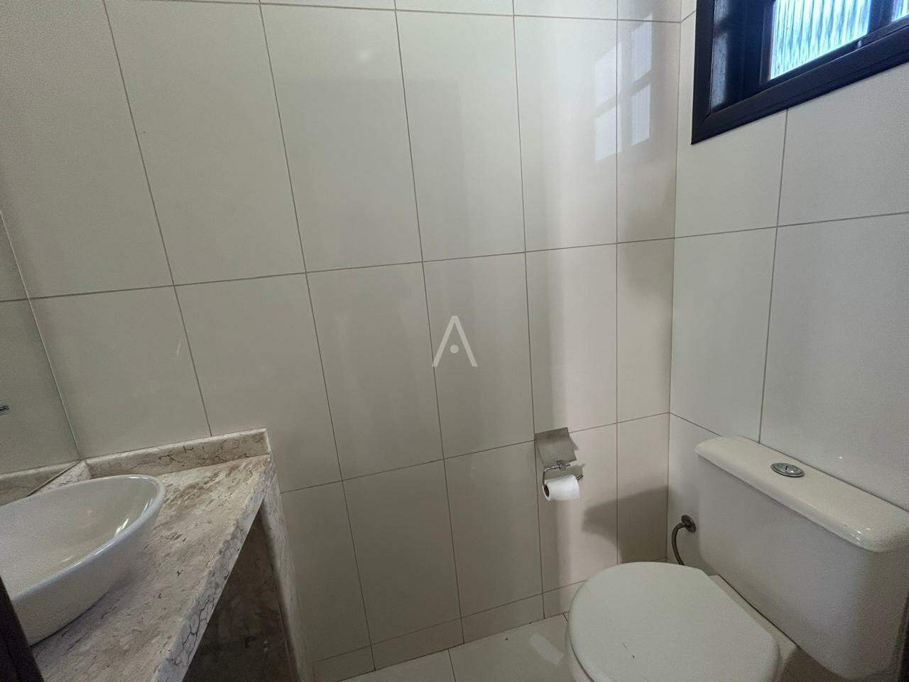 Casa Comercial para para aluguel no Bairro COUNTRY em CASCAVEL: