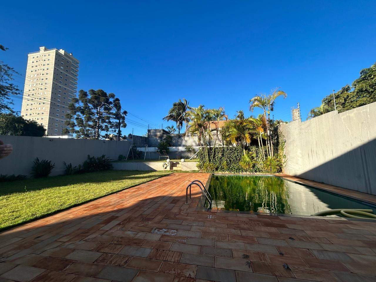 Casa Comercial para para aluguel no Bairro COUNTRY em CASCAVEL: