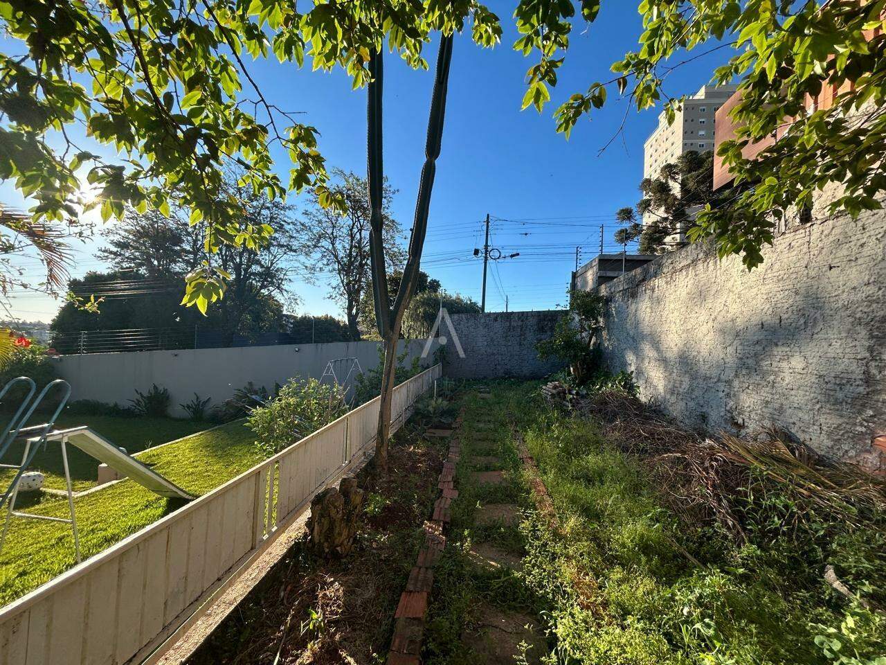 Casa Comercial para para aluguel no Bairro COUNTRY em CASCAVEL: