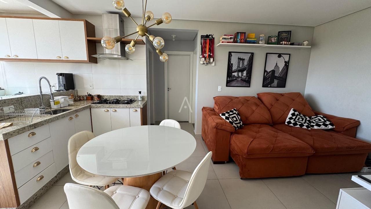 Apartamento para à venda no Bairro SAO CRISTOVAO em CASCAVEL: 