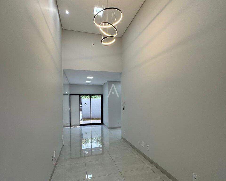 Casa Residencial para à venda no Bairro JARDIM COOPAGRO em TOLEDO: 