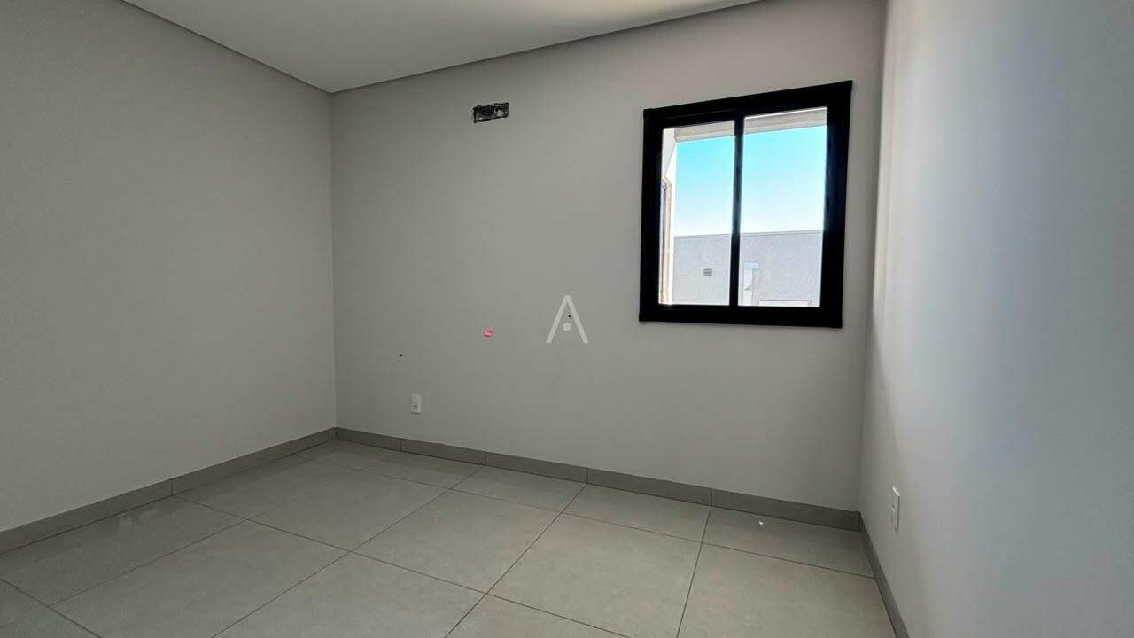 Casa Residencial para à venda no Bairro Cristo Rei em TOLEDO: