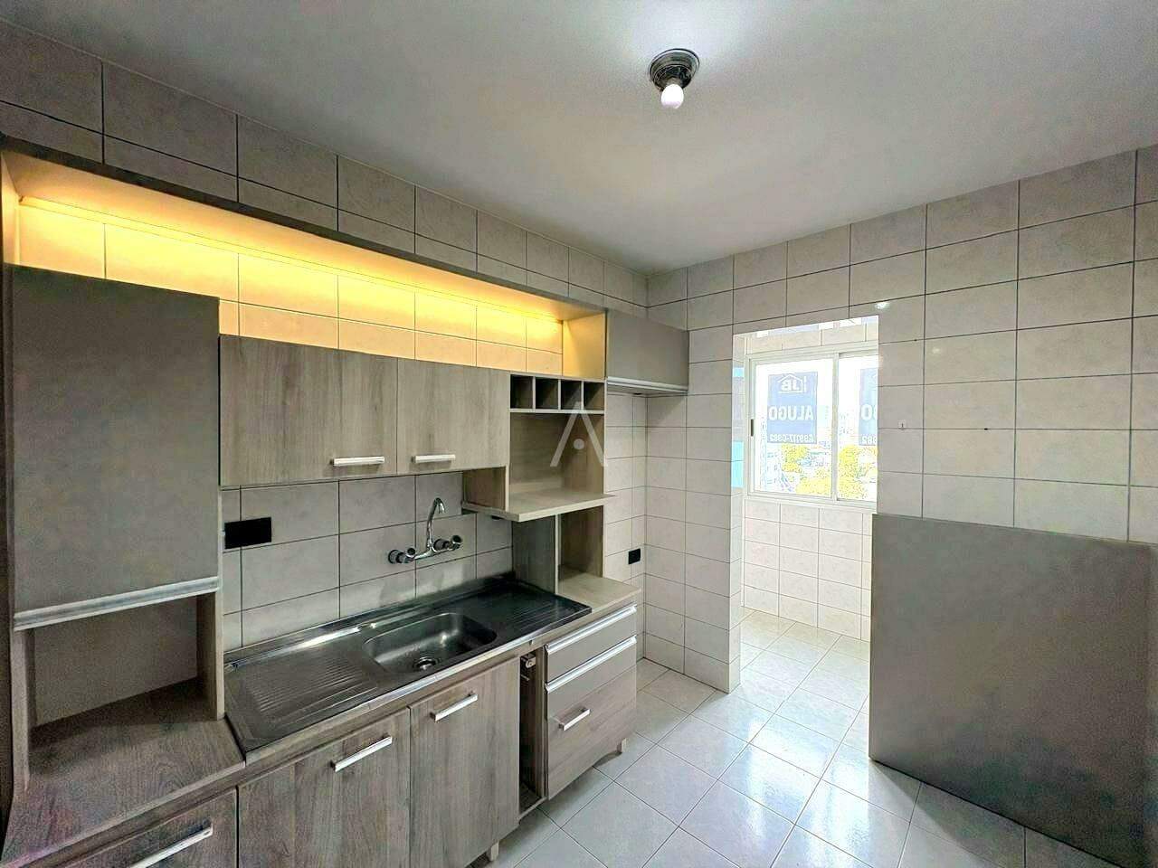 Apartamento para para aluguel no Bairro CENTRO em CASCAVEL: 