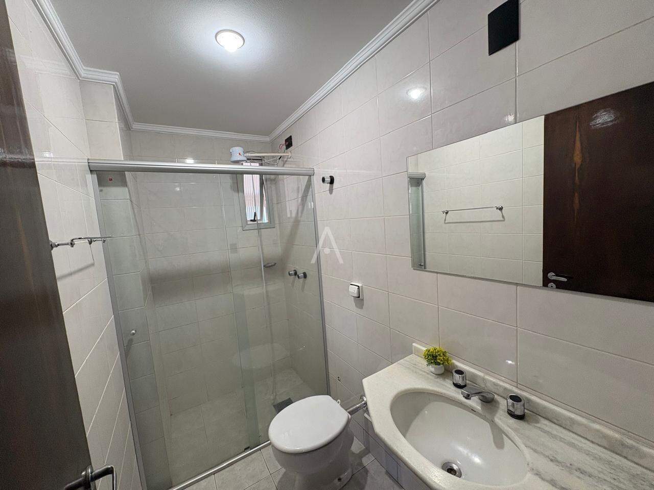 Apartamento para para aluguel no Bairro CENTRO em CASCAVEL: bwc social