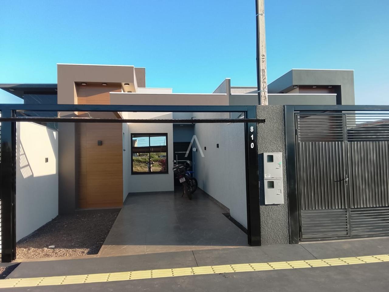 Casa Residencial para à venda no Bairro Cristo Rei em TOLEDO: 