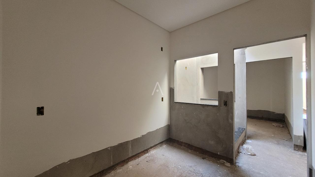 Casa Residencial para à venda no Bairro Cristo Rei em TOLEDO: 