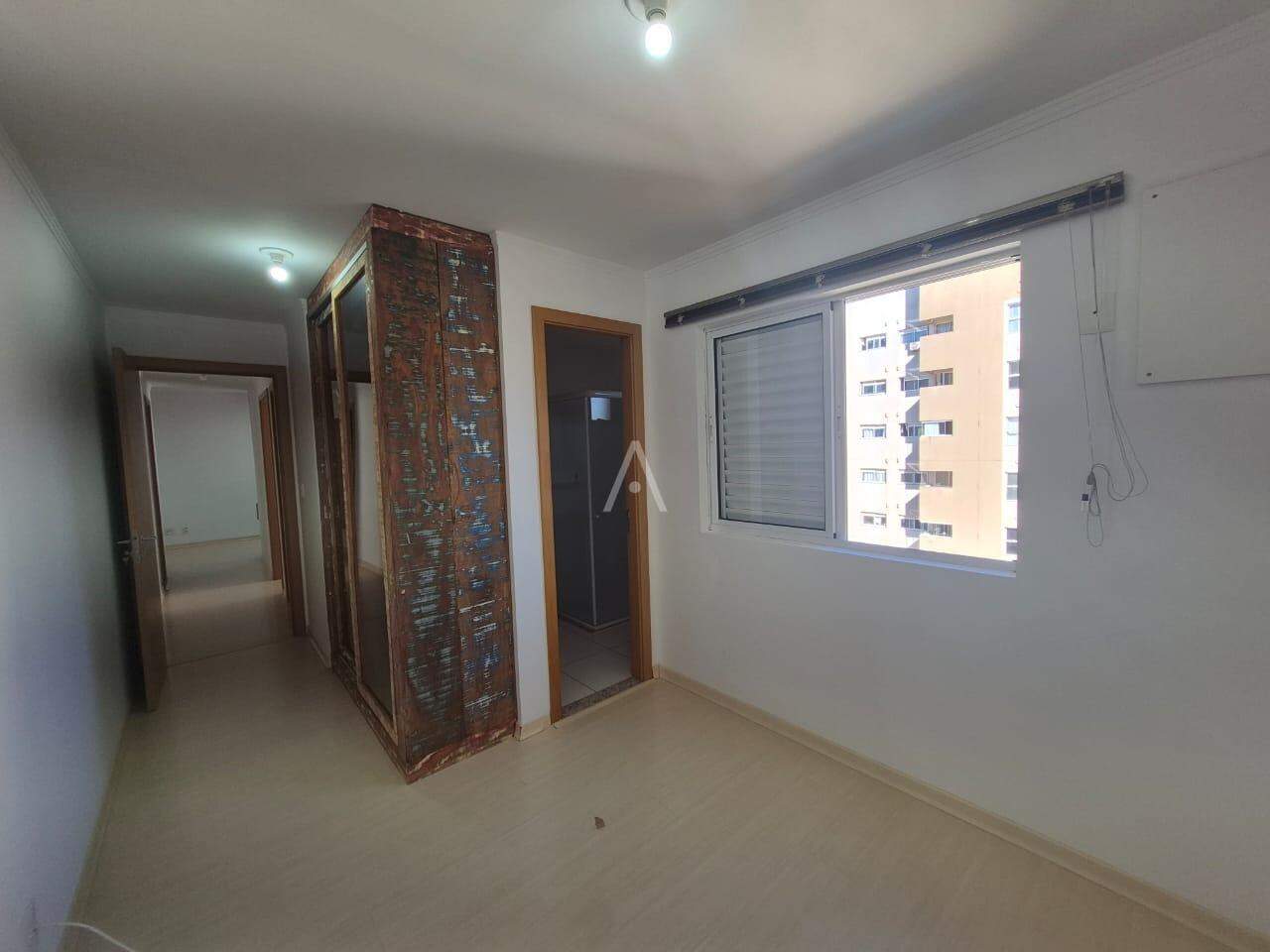 Apartamento para para aluguel no Bairro CENTRO em CASCAVEL: SUÍTE