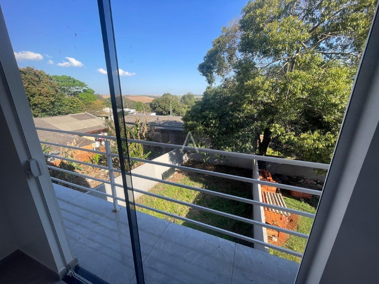 Sobrado para à venda no Bairro UNIVERSITARIO em CASCAVEL: