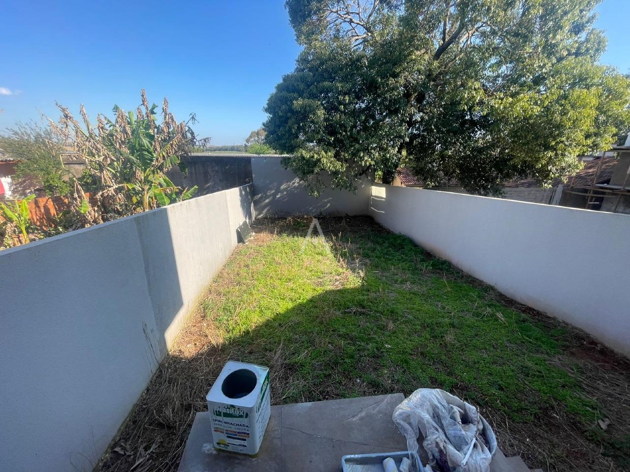 Sobrado para à venda no Bairro UNIVERSITARIO em CASCAVEL: