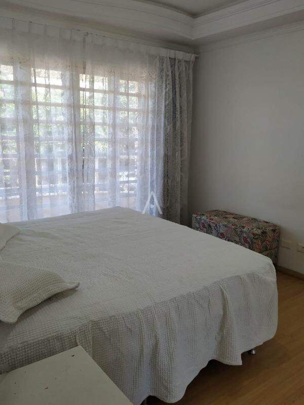 Sobrado para à venda no Bairro CENTRO em CASCAVEL: