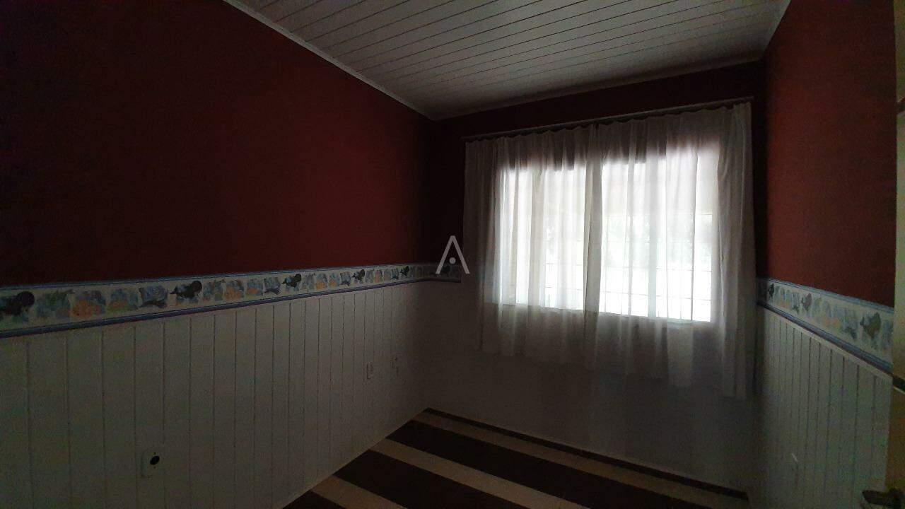 Casa Residencial para à venda no Bairro PARQUE VERDE em CASCAVEL: 