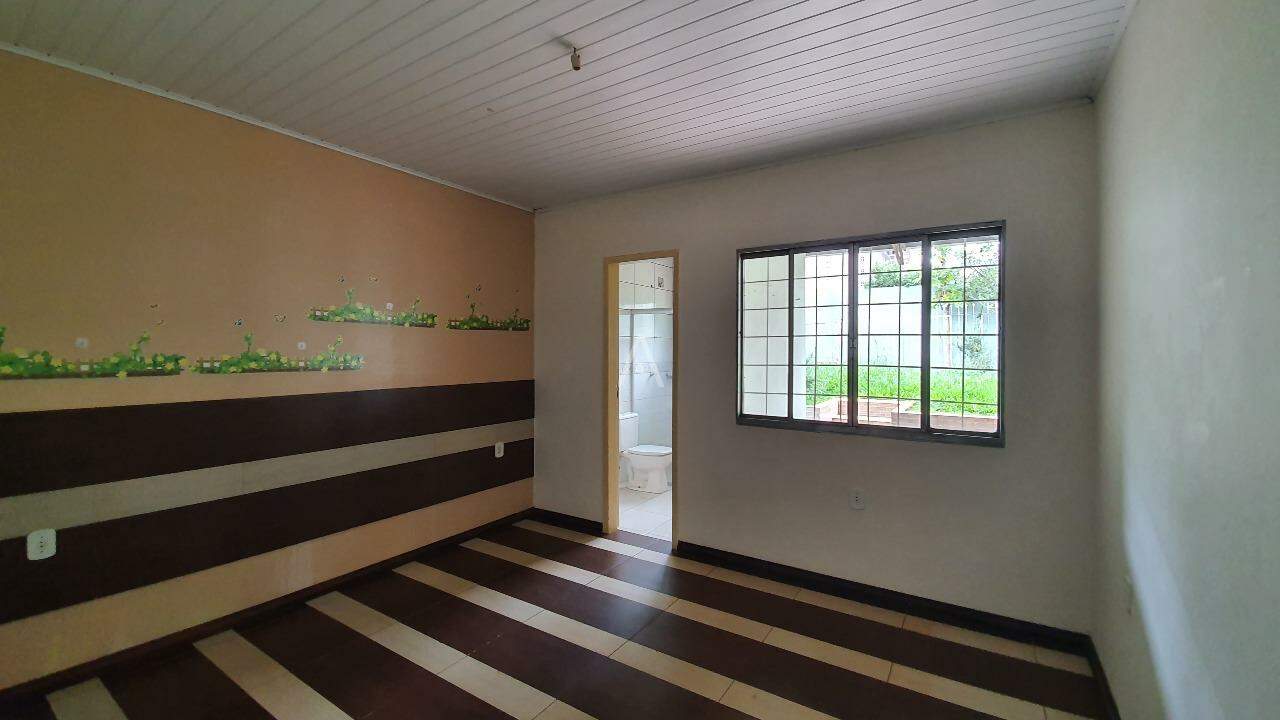 Casa Residencial para à venda no Bairro PARQUE VERDE em CASCAVEL: 