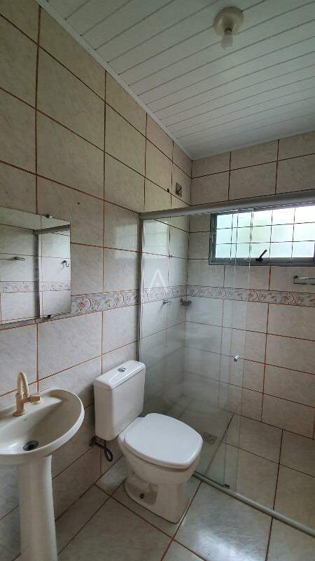 Casa Residencial para à venda no Bairro PARQUE VERDE em CASCAVEL: 