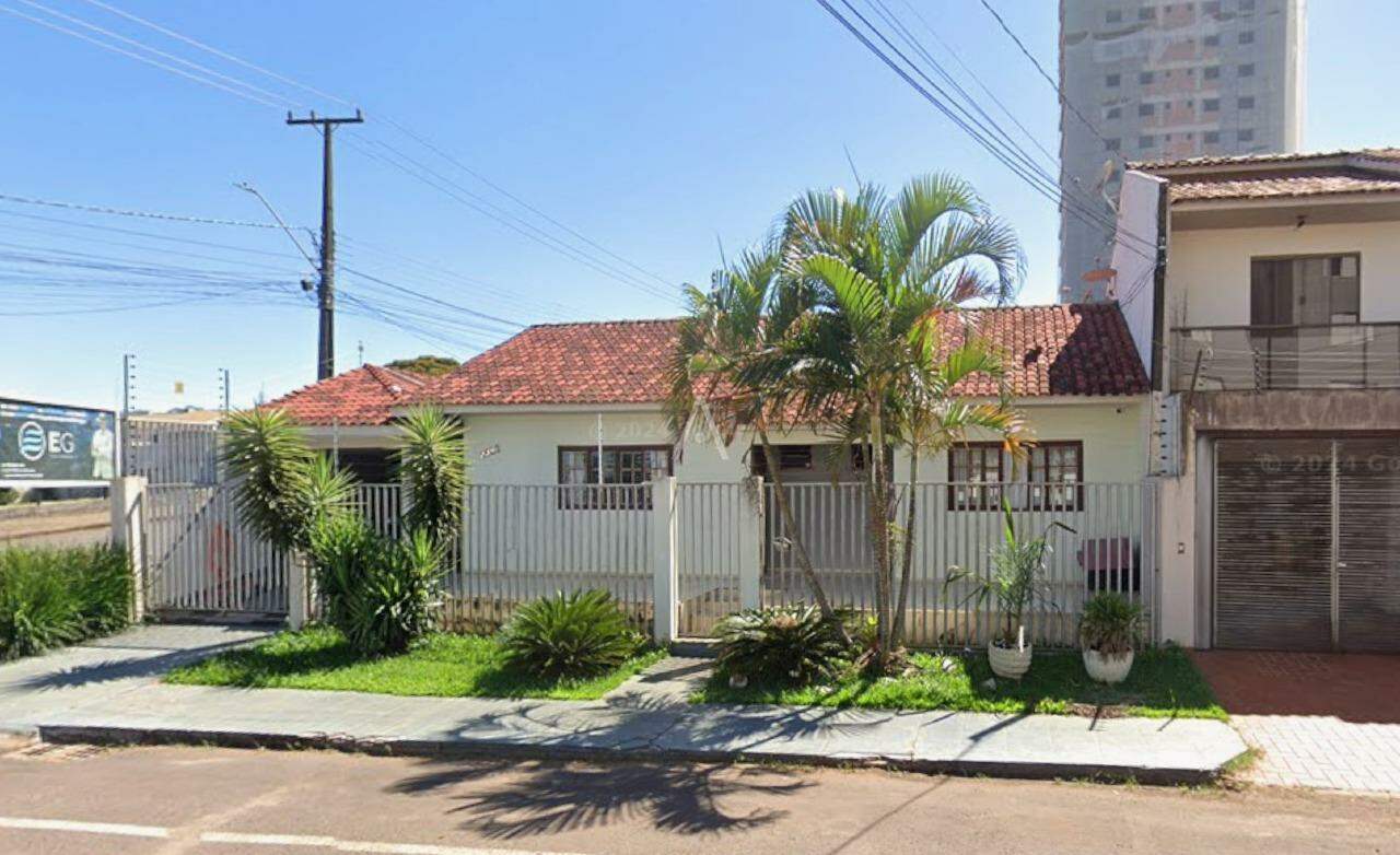 Casa Residencial para para aluguel no Bairro COUNTRY em CASCAVEL: 