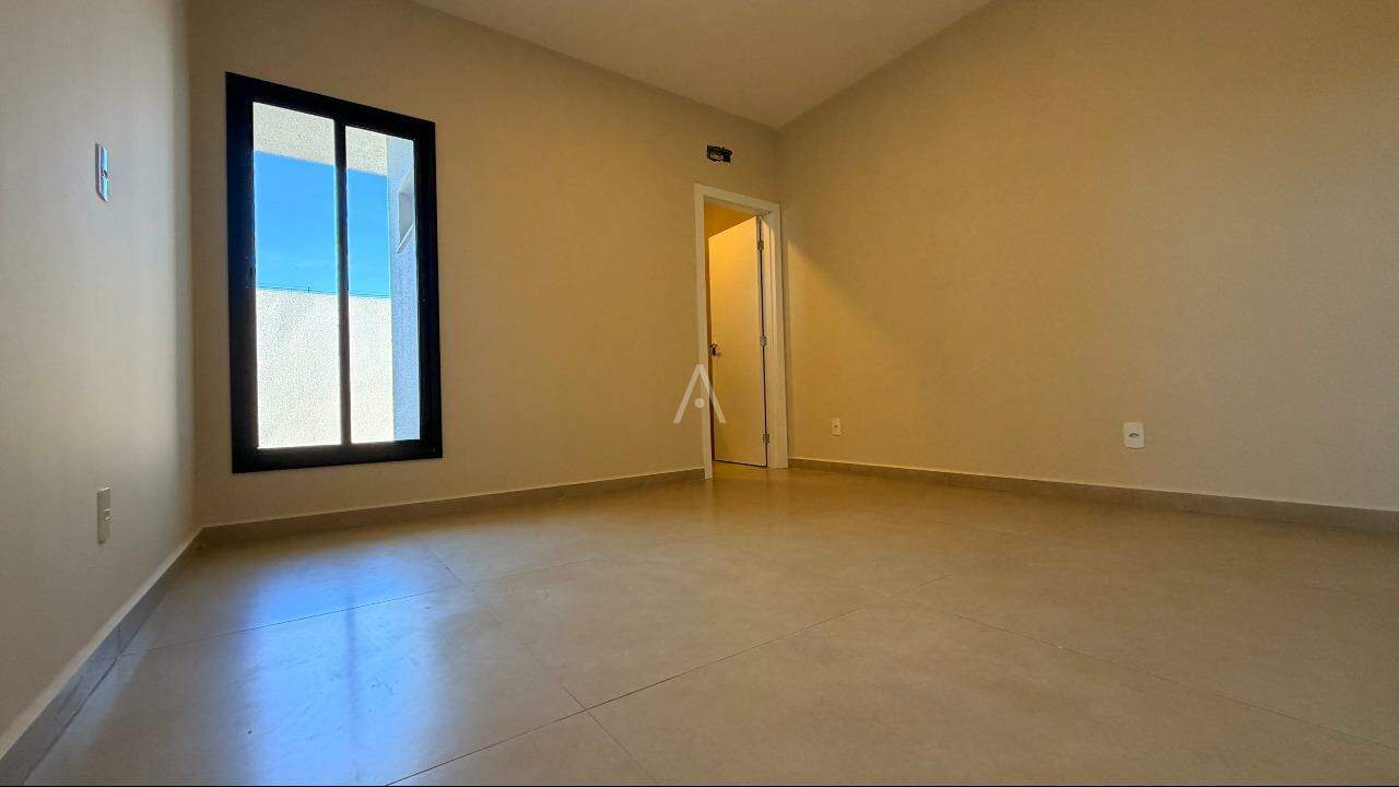 Casa Residencial para à venda no Bairro RECANTO TROPICAL em CASCAVEL: