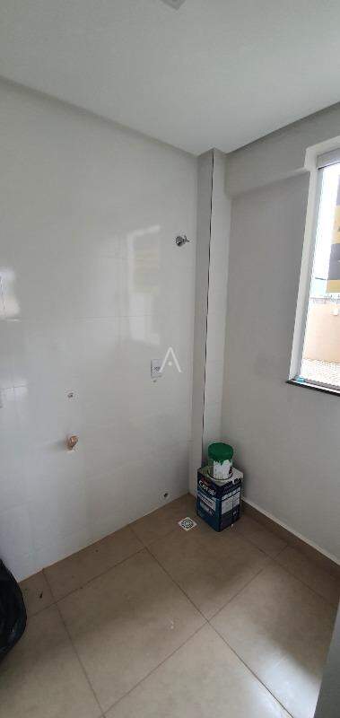 Apartamento para à venda no Bairro JARDIM MANTOVANI em CASCAVEL: 