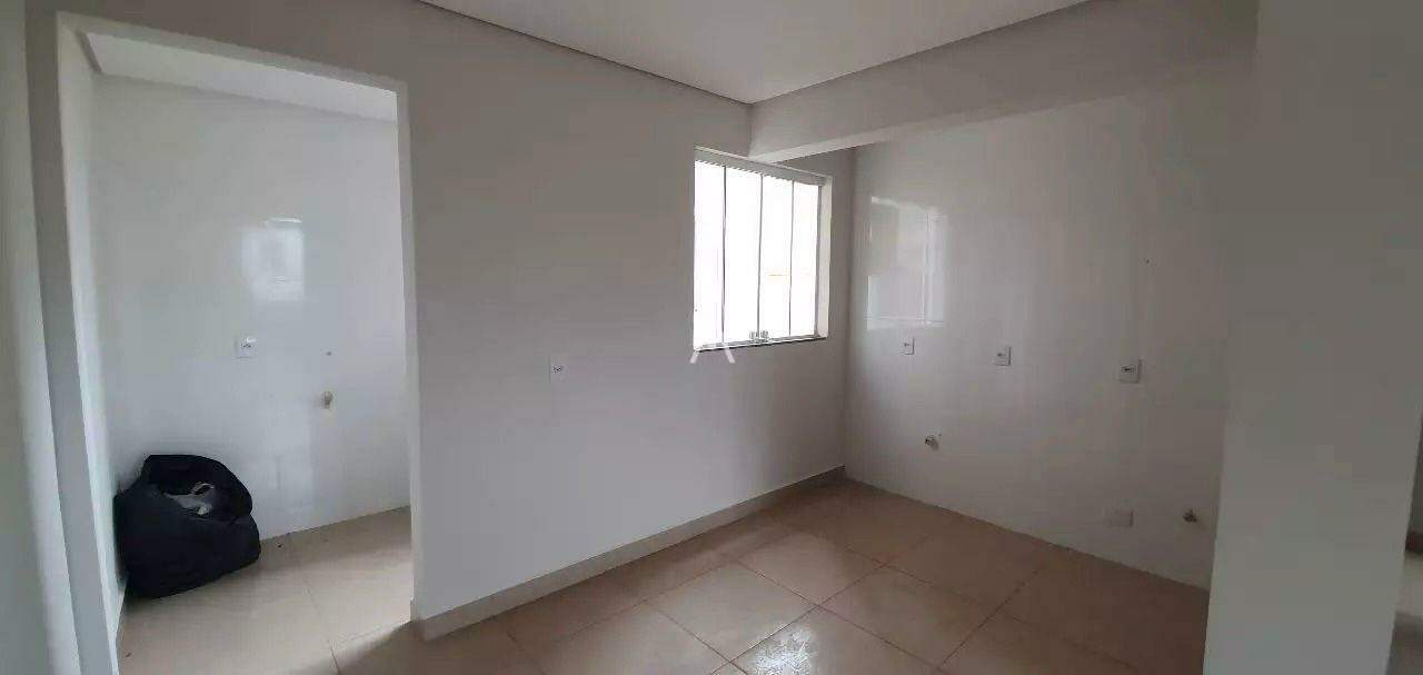 Apartamento para à venda no Bairro JARDIM MANTOVANI em CASCAVEL: 