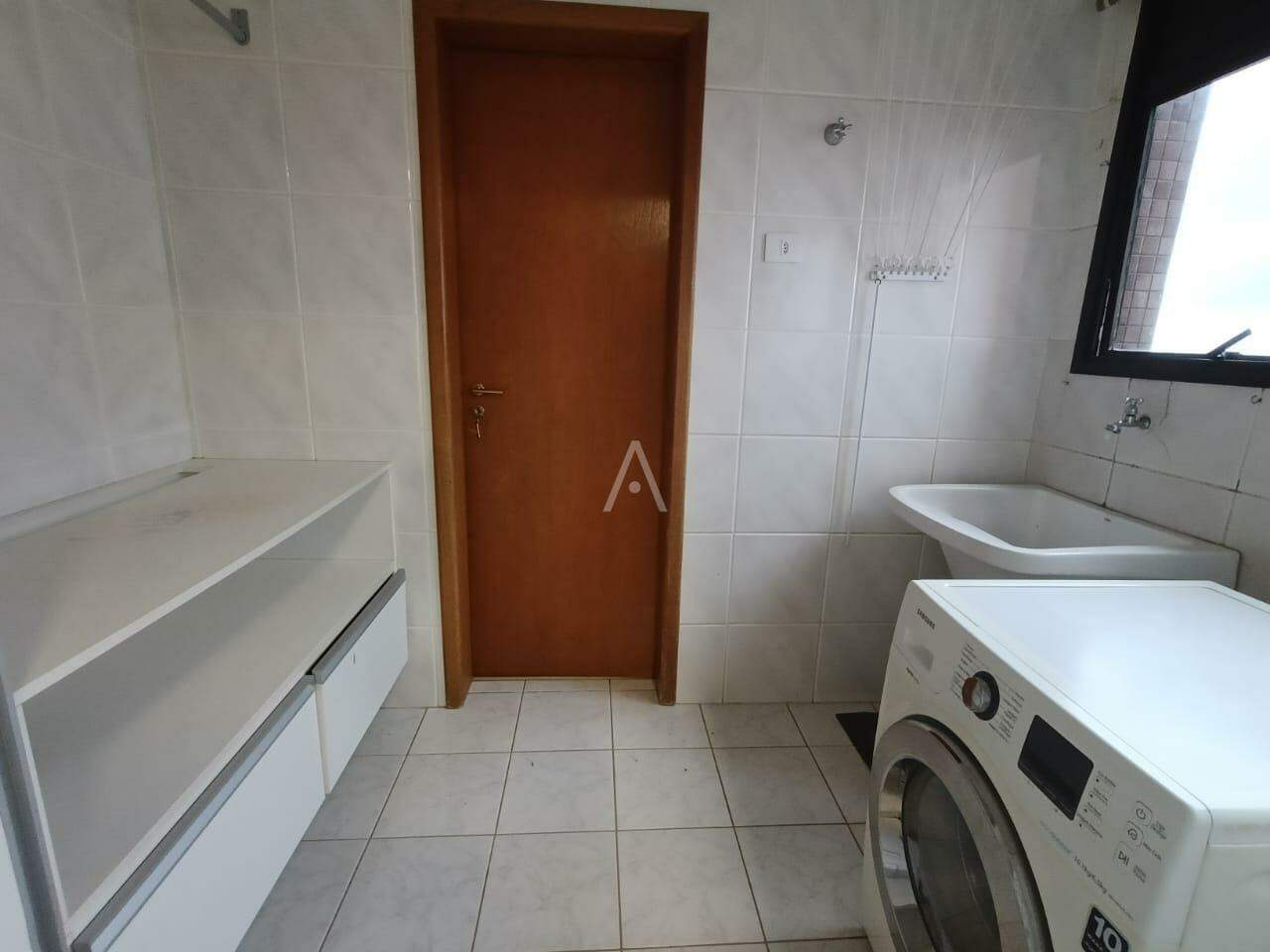 Apartamento para à venda no Bairro CENTRO em CASCAVEL: