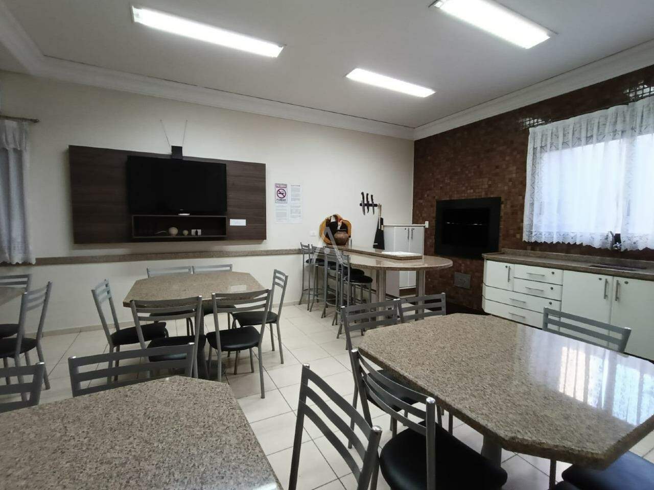 Apartamento para à venda no Bairro CENTRO em CASCAVEL: