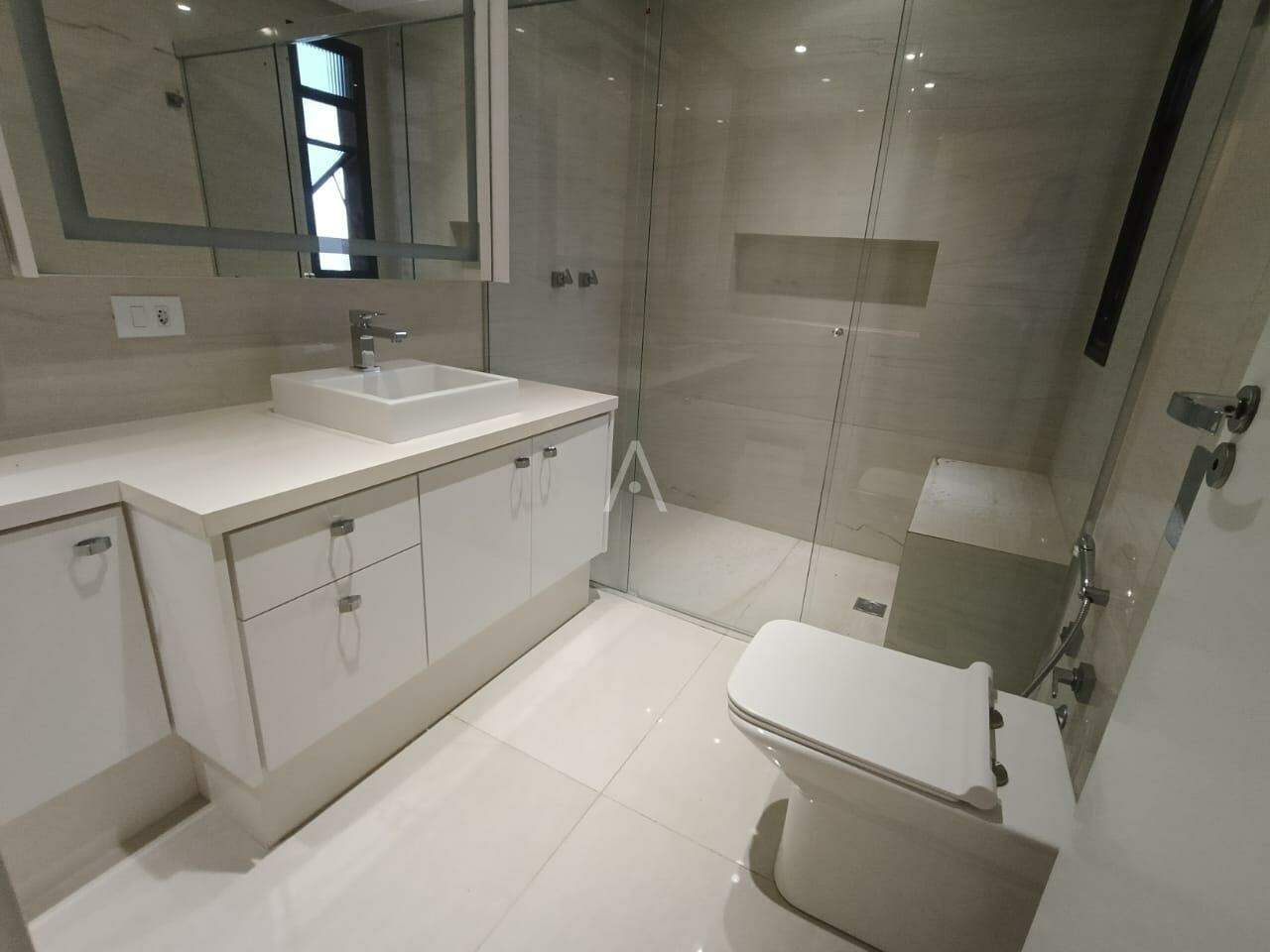 Apartamento para à venda no Bairro CENTRO em CASCAVEL:
