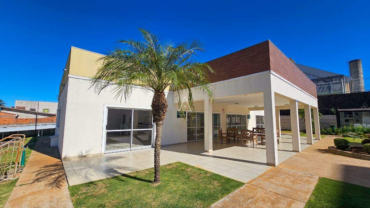 Apartamento para à venda no Bairro UNIVERSITARIO em CASCAVEL:
