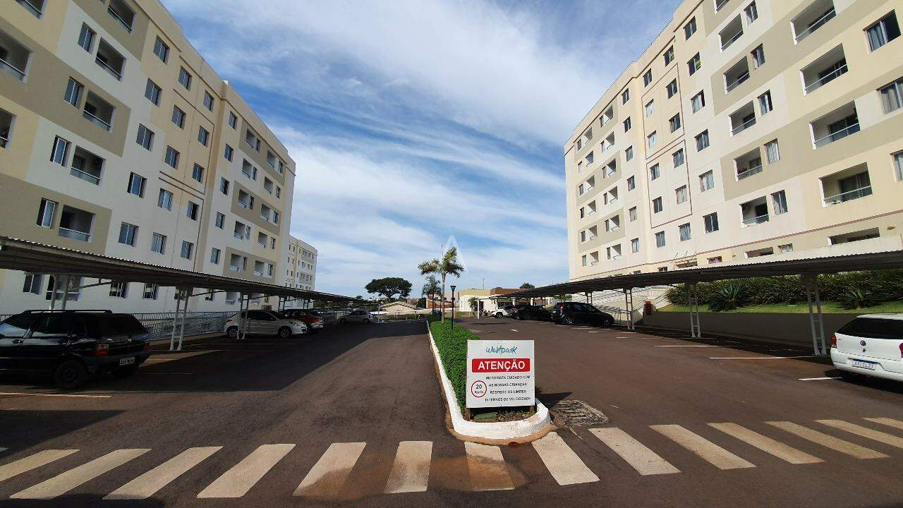 Apartamento para à venda no Bairro UNIVERSITARIO em CASCAVEL: 
