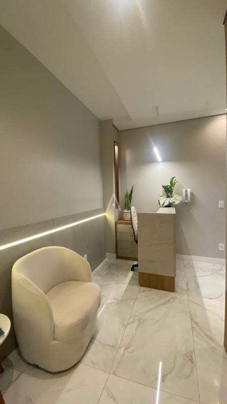 Sala Comercial para para aluguel no Bairro CENTRO em CASCAVEL: 