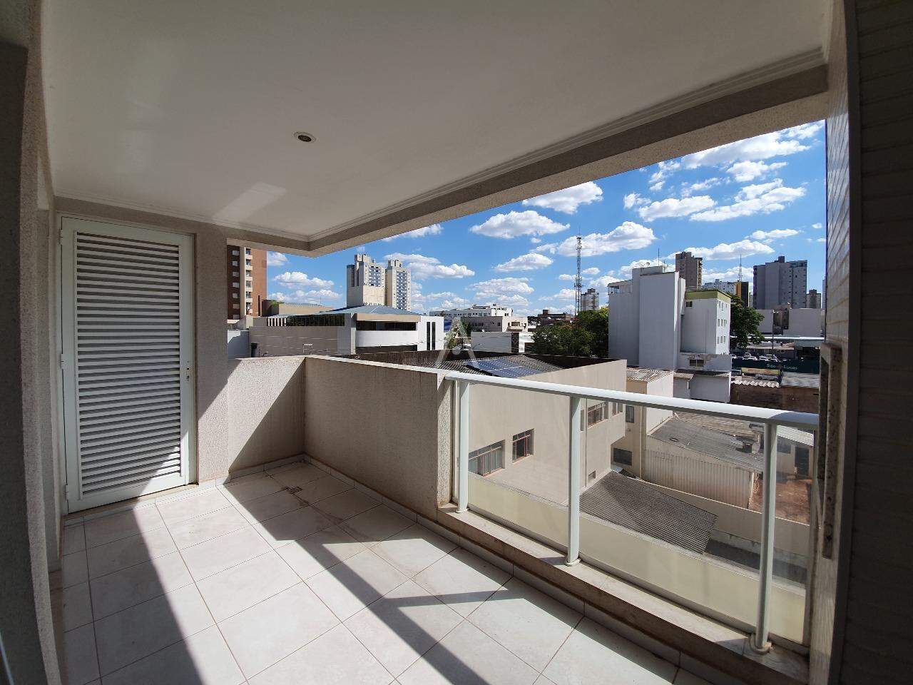Apartamento para à venda no Bairro CENTRO em CASCAVEL: