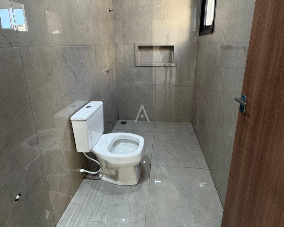 Casa Residencial para à venda no Bairro JARDIM COOPAGRO em TOLEDO: 