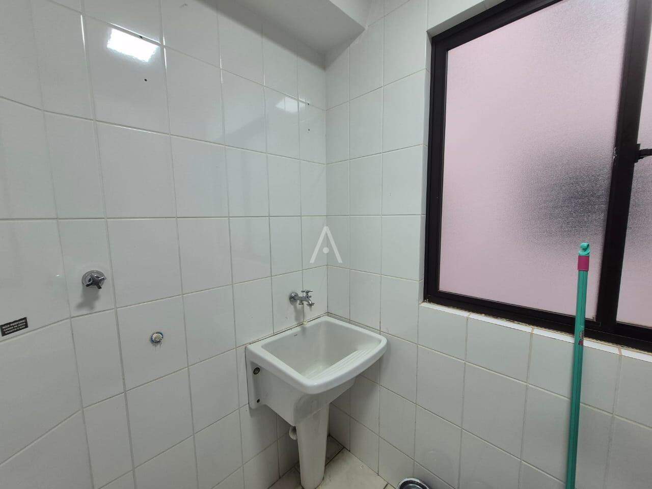 Apartamento para para aluguel no Bairro COUNTRY em CASCAVEL: 