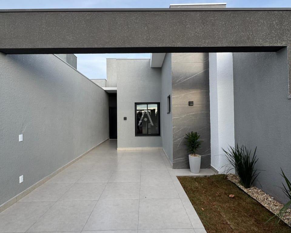 Casa Residencial para à venda no Bairro JARDIM COOPAGRO em TOLEDO: 