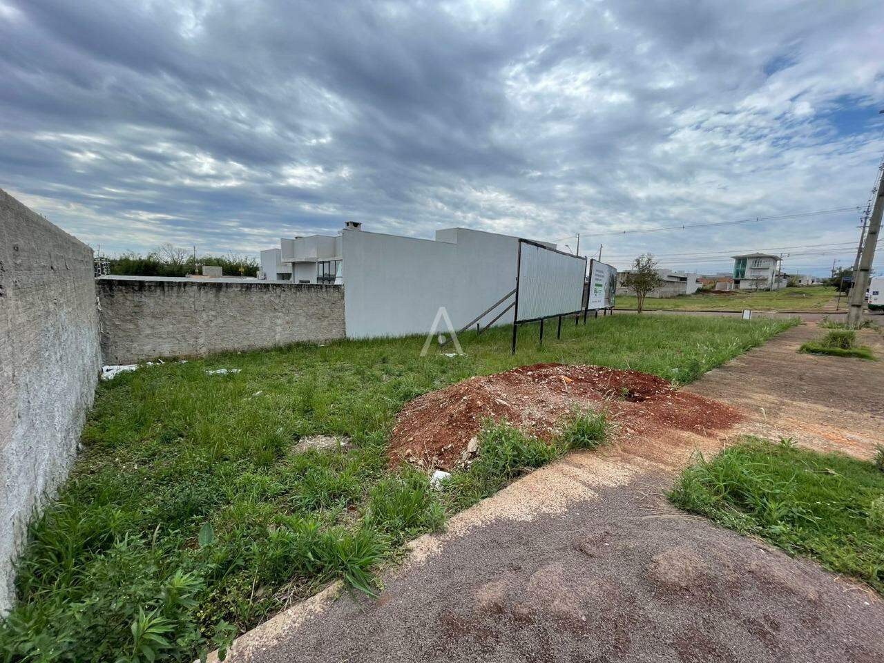Terreno para à venda no Bairro CASCAVEL VELHO em CASCAVEL: