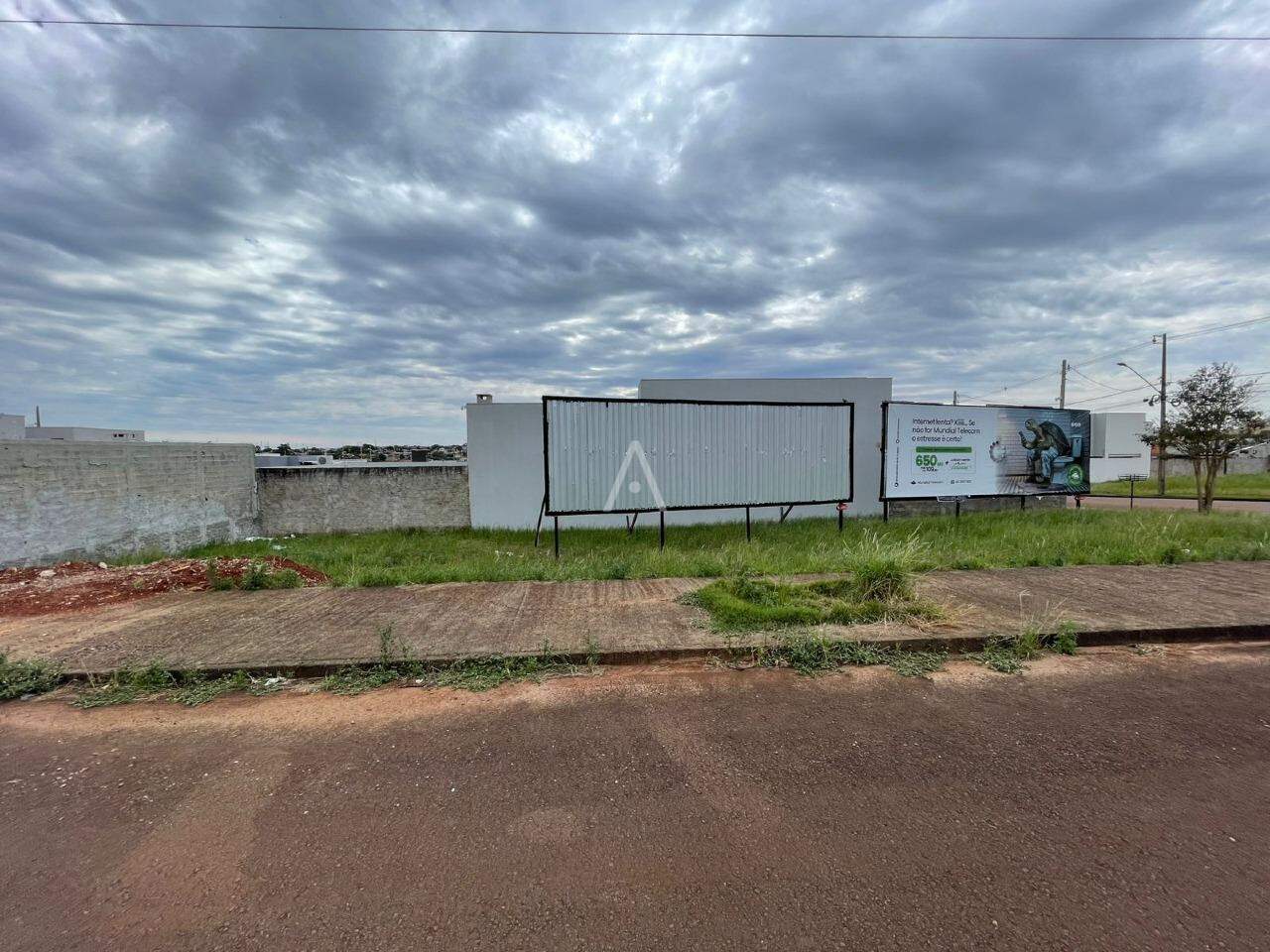 Terreno para à venda no Bairro CASCAVEL VELHO em CASCAVEL: 