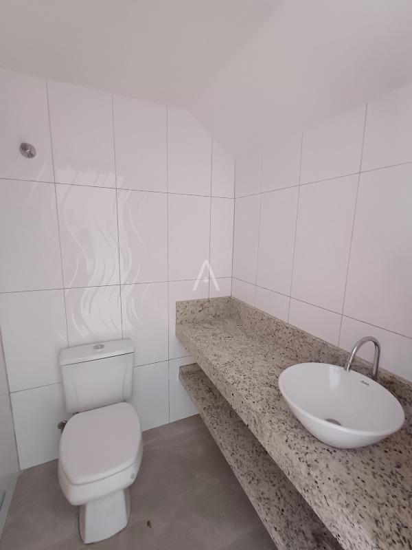 Sobrado para à venda no Bairro ANGRA DOS REIS em CASCAVEL: 