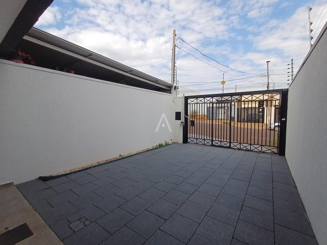 Sobrado para à venda no Bairro ANGRA DOS REIS em CASCAVEL: 