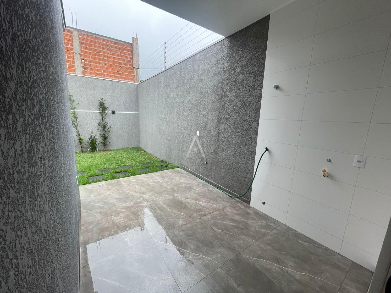 Casa Residencial para à venda no Bairro FLORESTA em CASCAVEL: 