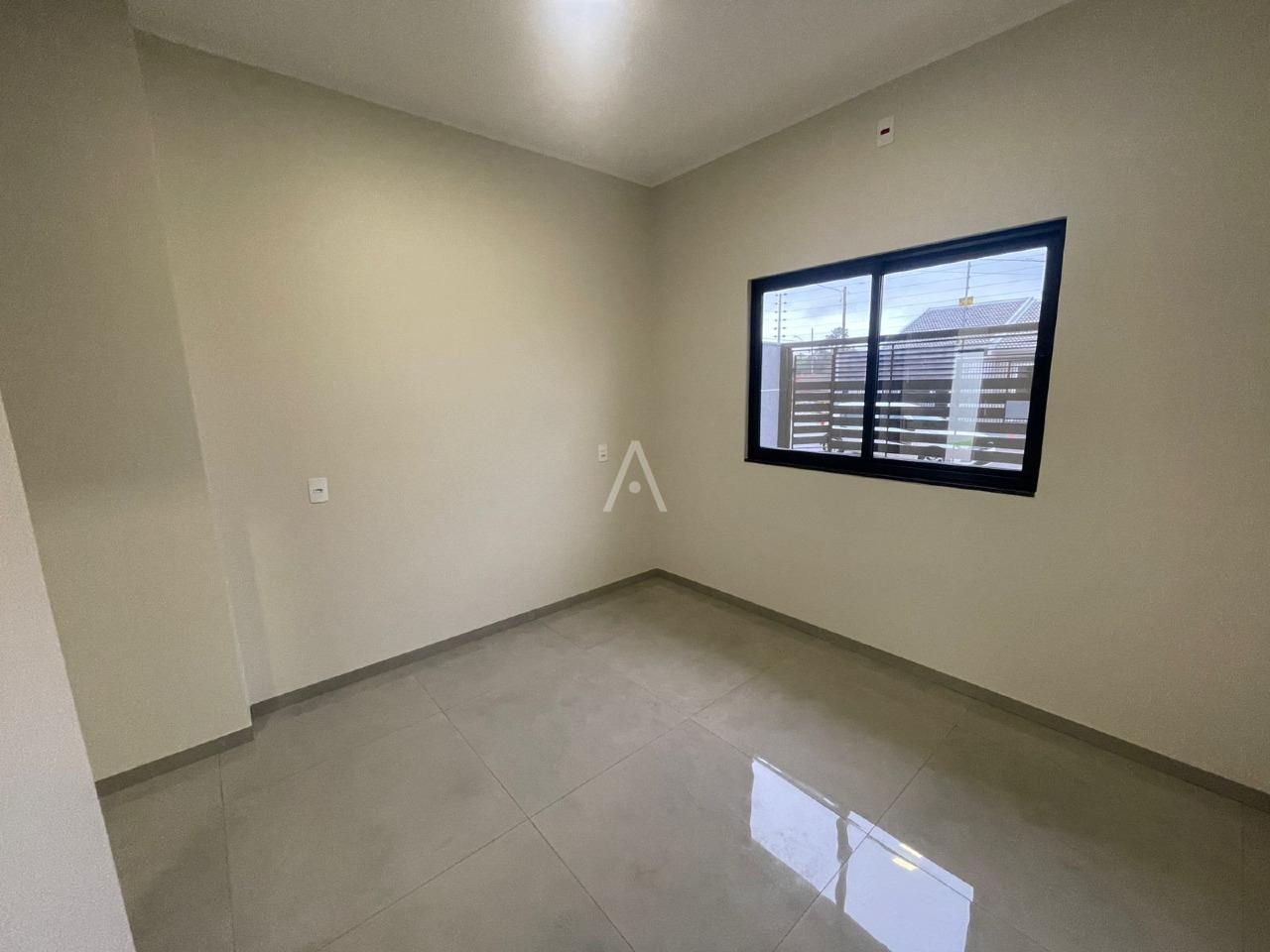 Casa Residencial para à venda no Bairro FLORESTA em CASCAVEL: 