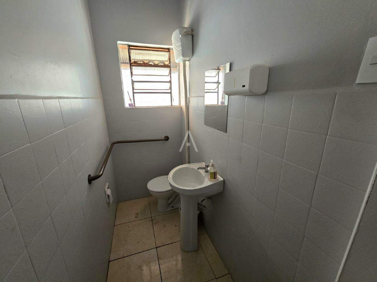 Sala Comercial para para aluguel no Bairro CENTRO em TOLEDO: 