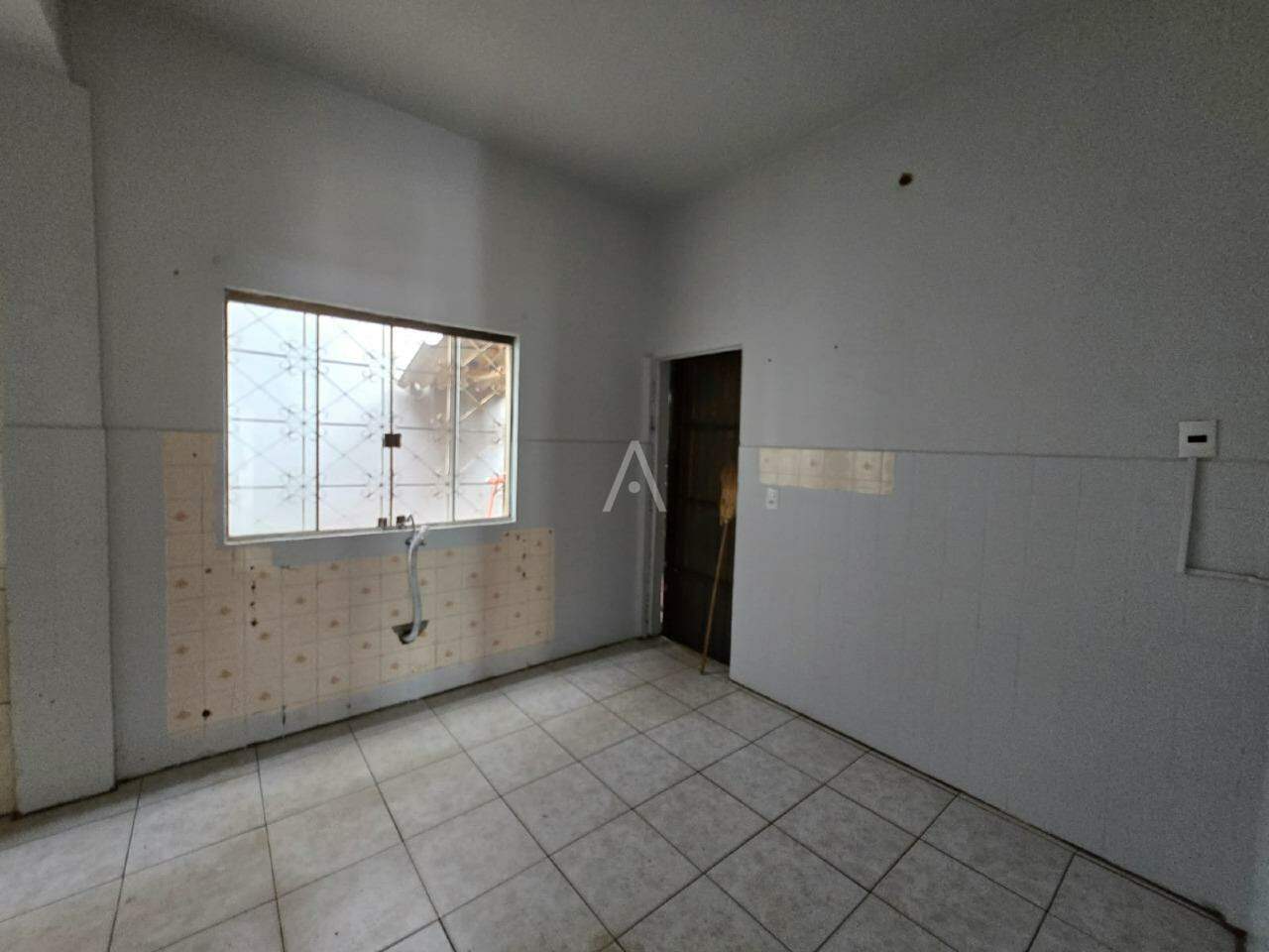 Sala Comercial para para aluguel no Bairro CENTRO em TOLEDO: 
