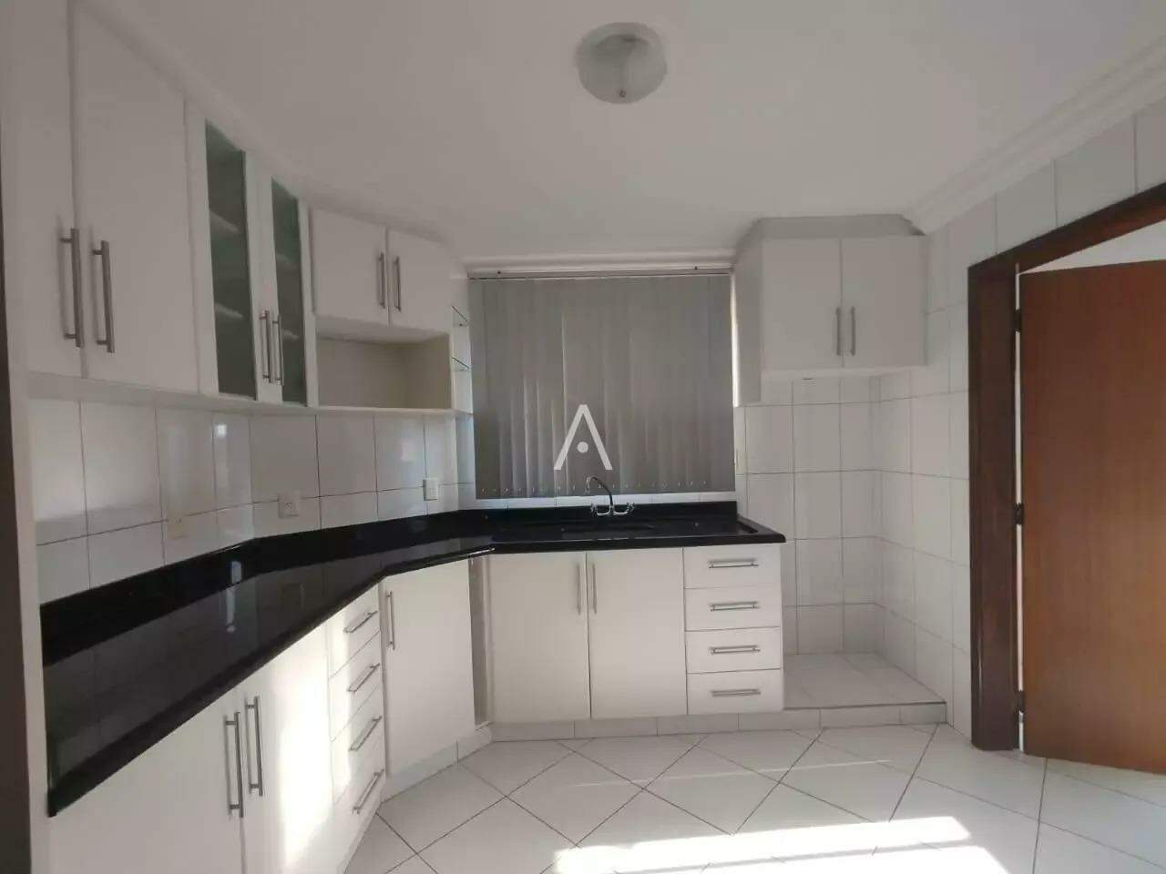 Apartamento para à venda no Bairro CENTRO em CASCAVEL: