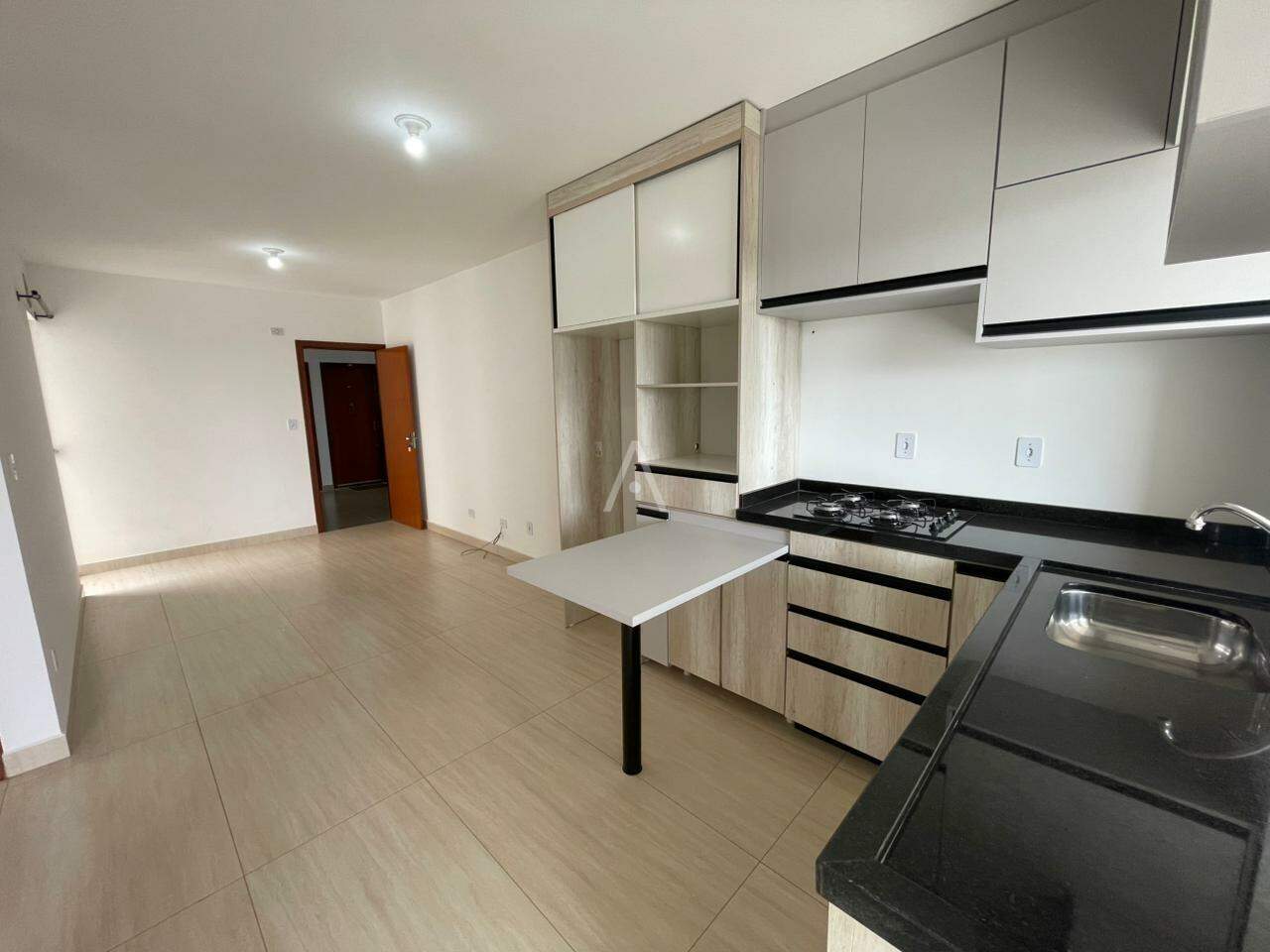 Apartamento para à venda no Bairro CANCELLI em CASCAVEL: 