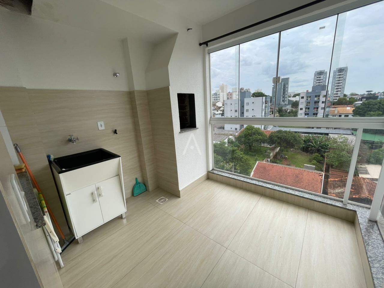 Apartamento para à venda no Bairro CANCELLI em CASCAVEL: 