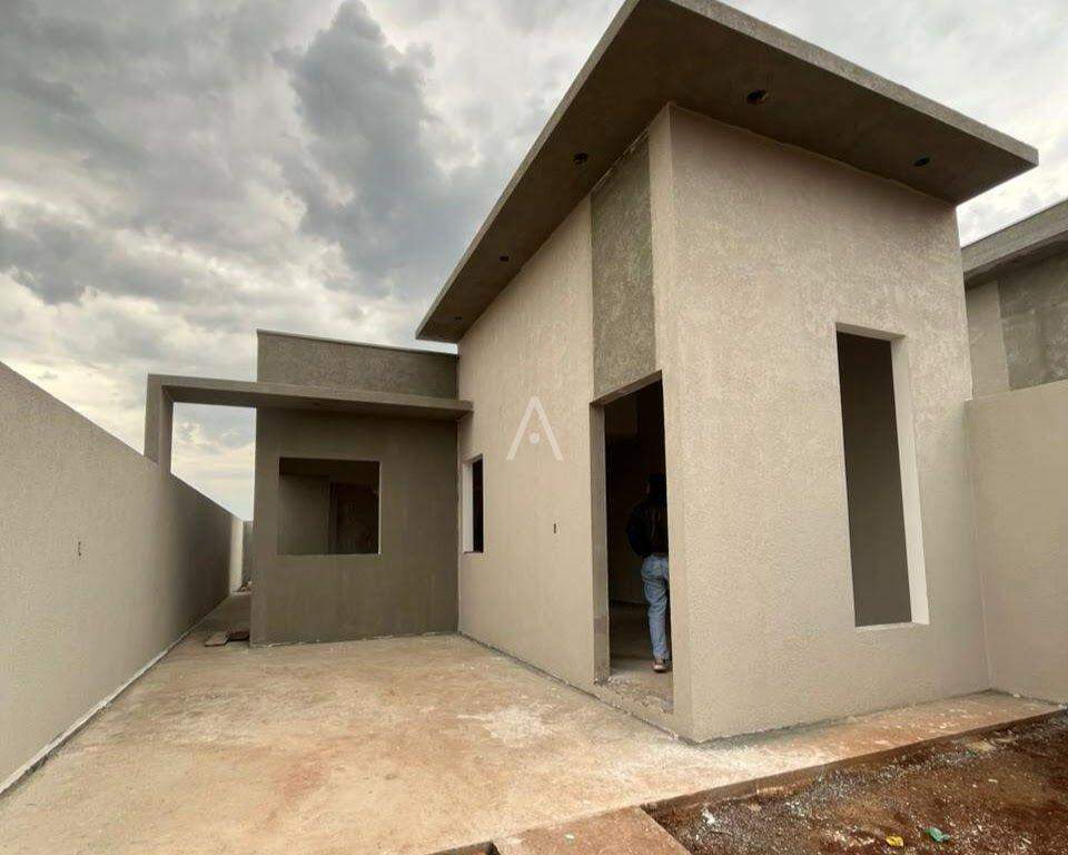 Casa Residencial para à venda no Bairro Vila Pioneiro em TOLEDO: 