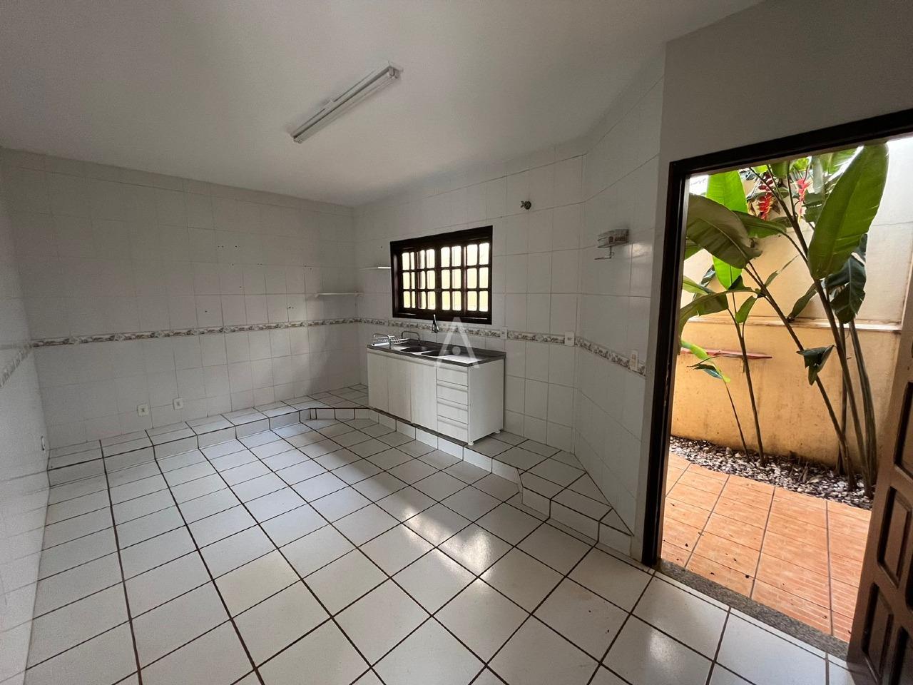 Casa Residencial para à venda no Bairro JARDIM PANCERA em TOLEDO: 